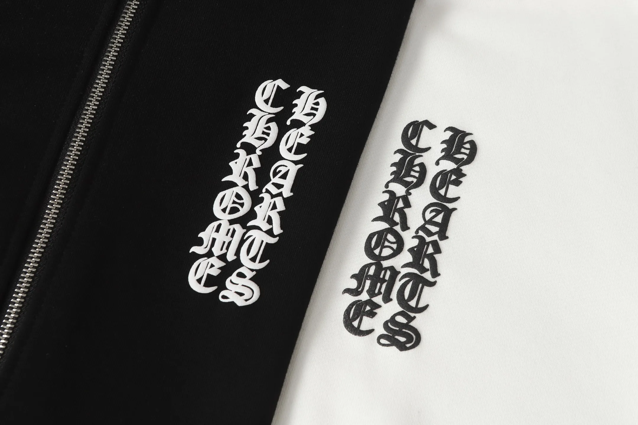 P250 cross-border model, please do not place an order if you are pursuing quality -Chrome Hearts/Chrome Hearts Sanskrit ghost print zipper sweatshirt cardigan jacket -High weight, high density and high quality. The wool is soft, delicate and skin-friendly. Soft and silky to the touch. Excellent warmth and skin-friendly properties. LXL